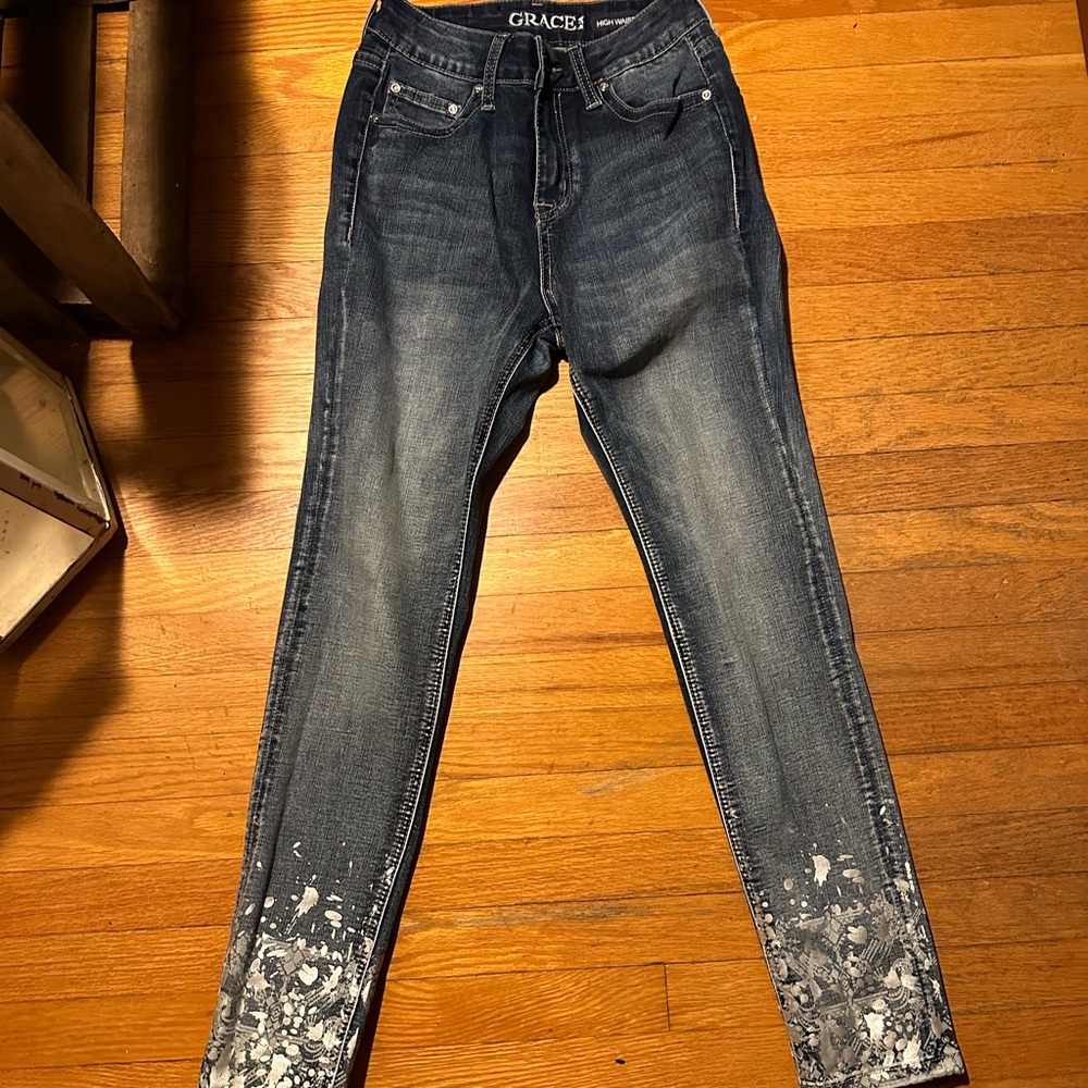 Worn only a couple times